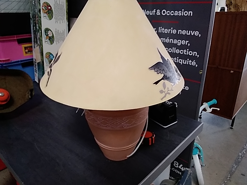 LAMPE À POSER TERRE CUITE 