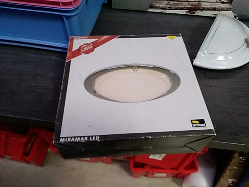 PLAFONNIER LED