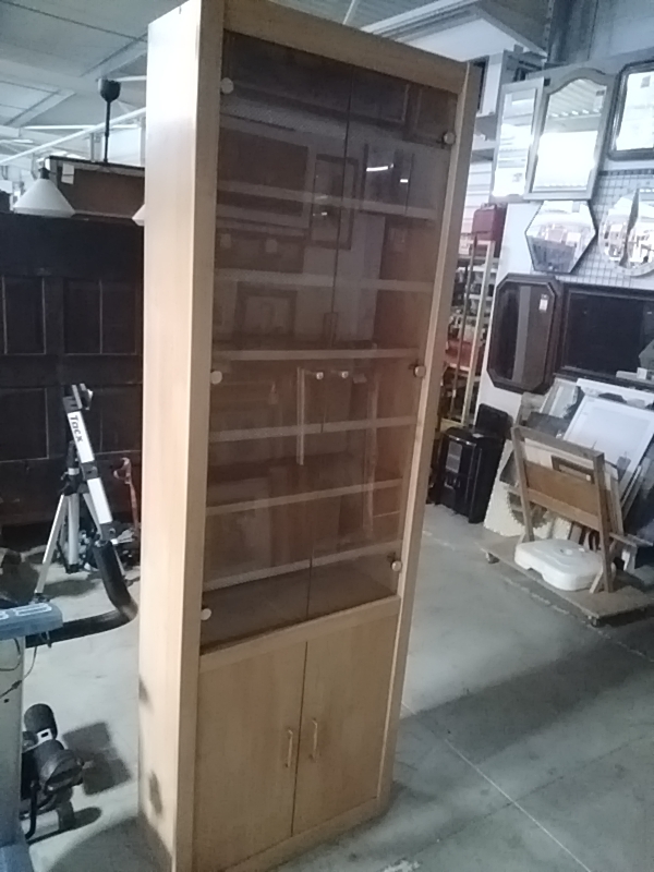 VITRINE MODERNE 4PORTES