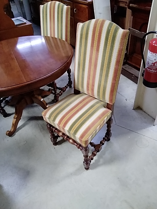 LOT DE 4 CHAISES RUSTIQUES TISSU STRIÉ 