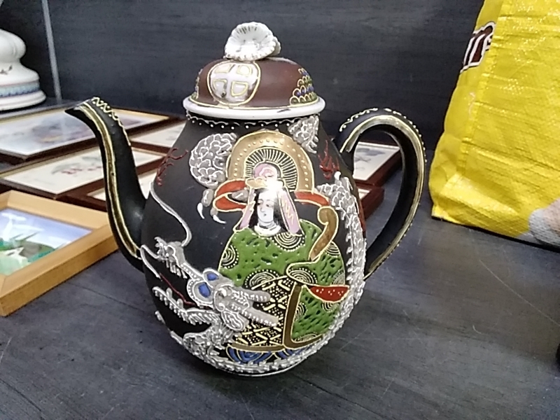 THÉIÈRE JAPONAIS SATSUMA 
