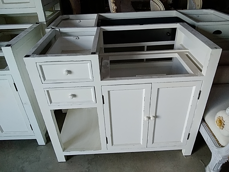 MEUBLE SDB 2PORTES 2TIROIRS BLANC LOBERON SANS PLAN DE TRAVAIL