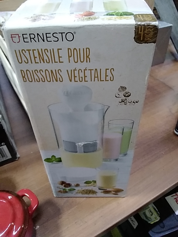 USTENSILE POUR BOISSON VÉGÉTALE 