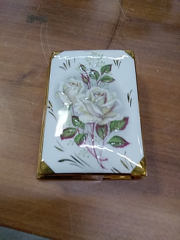 BOITE LIVRE LIMOGES 