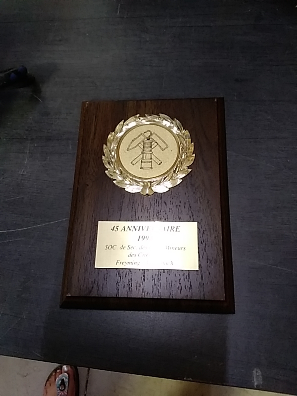 PLAQUE MEDAILLE 