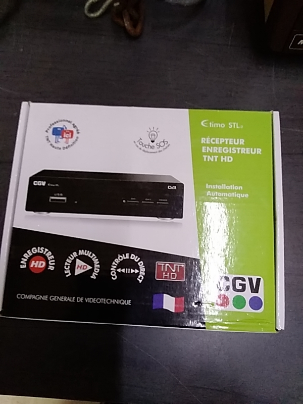 RÉCEPTEUR TNT 