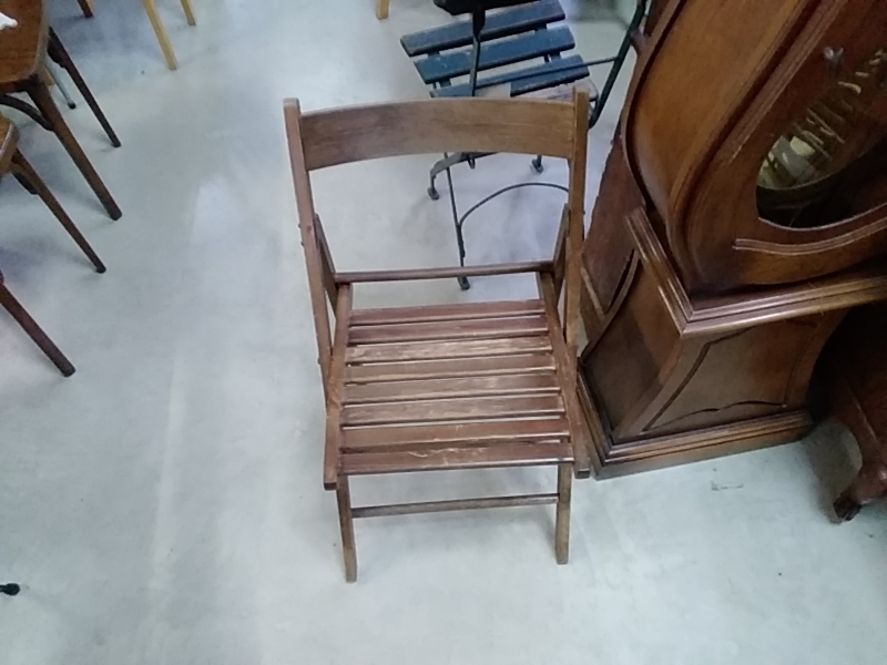 CHAISE PLIABLE BOIS
