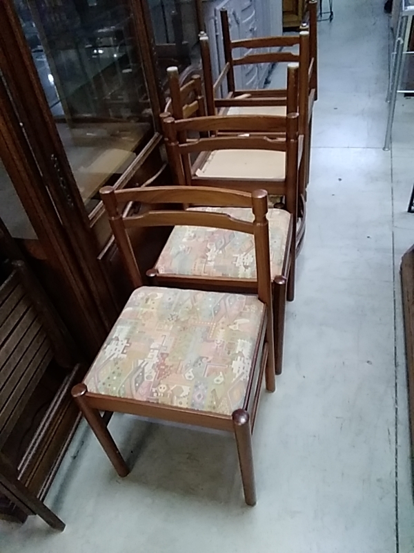LOT DE 6 CHAISES DE CUISINE 