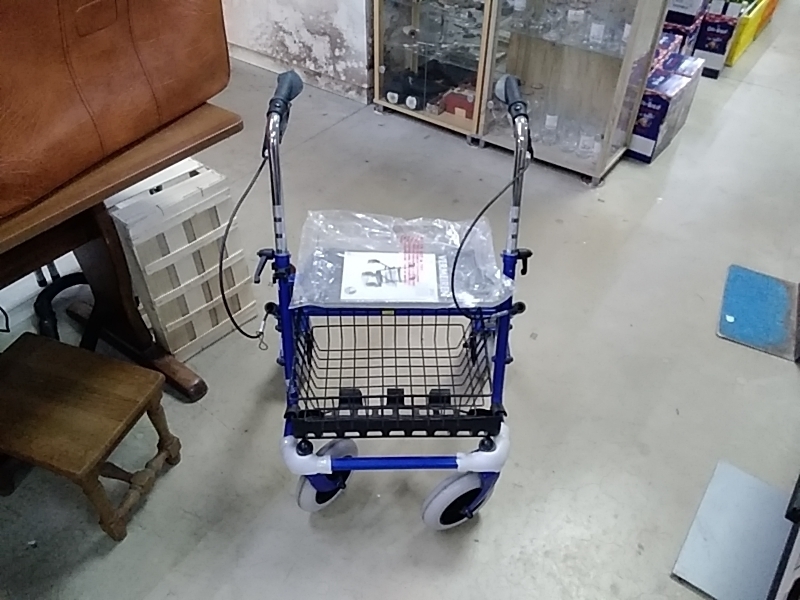 DEAMBULATEUR NEUF BLEU AVEC NOTICE VERMEIREN