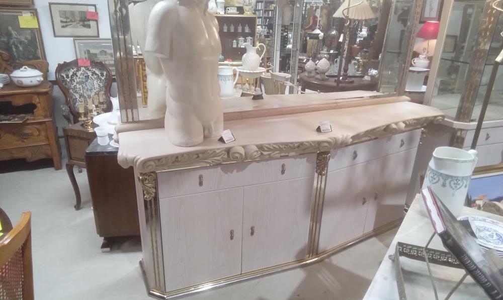 ENFILADE+MIROIR 4P+2TIROIRS HETRE CERUSE+PLAN DE TRAVAIL  RESINE SCULPTEE