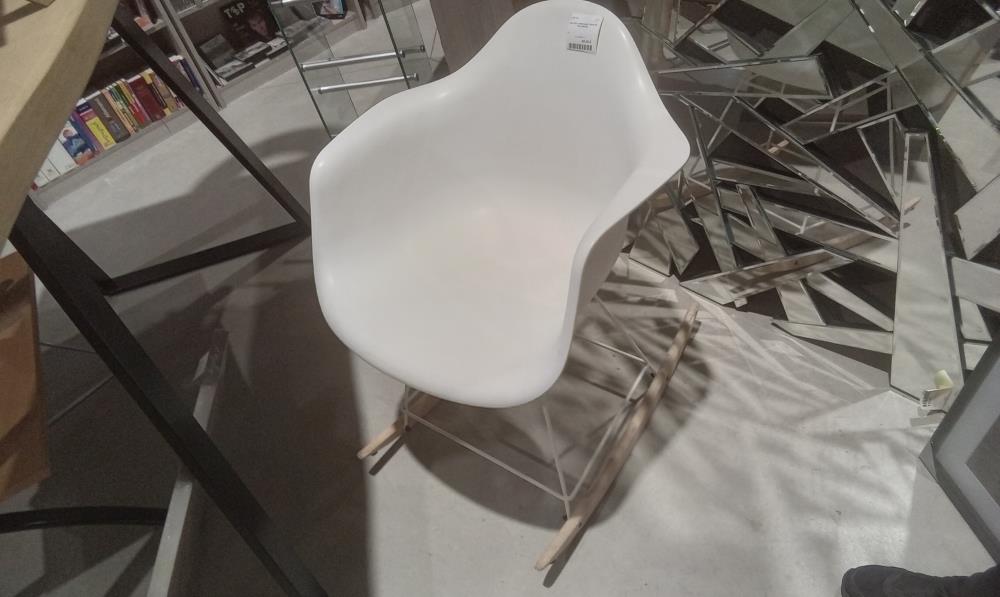 FAUTEUIL BASCULANT BOIS ET PVC+METAL