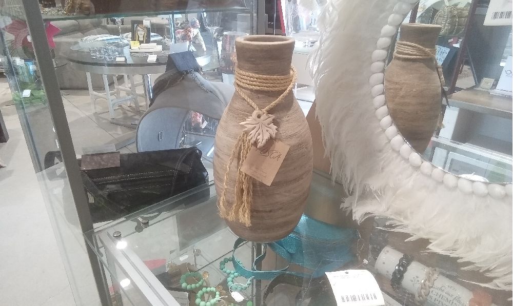 VASE TERRE CUITE AVEC DECOR CORDE