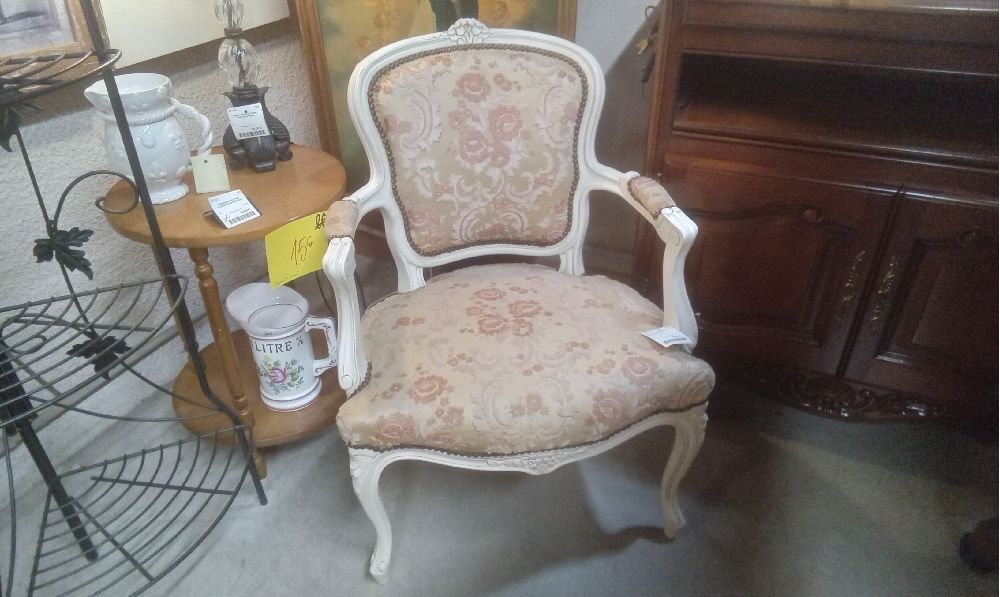 FAUTEUIL TISSUS STYLE LOUIS XV