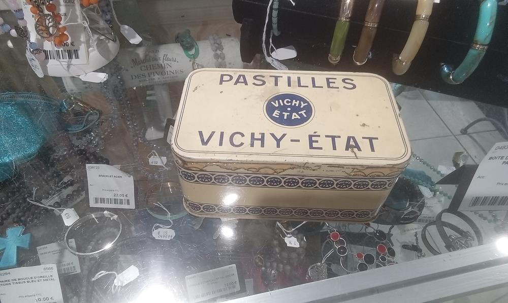 BOITE DE COLLECTION METAL PASTILLES VICHY