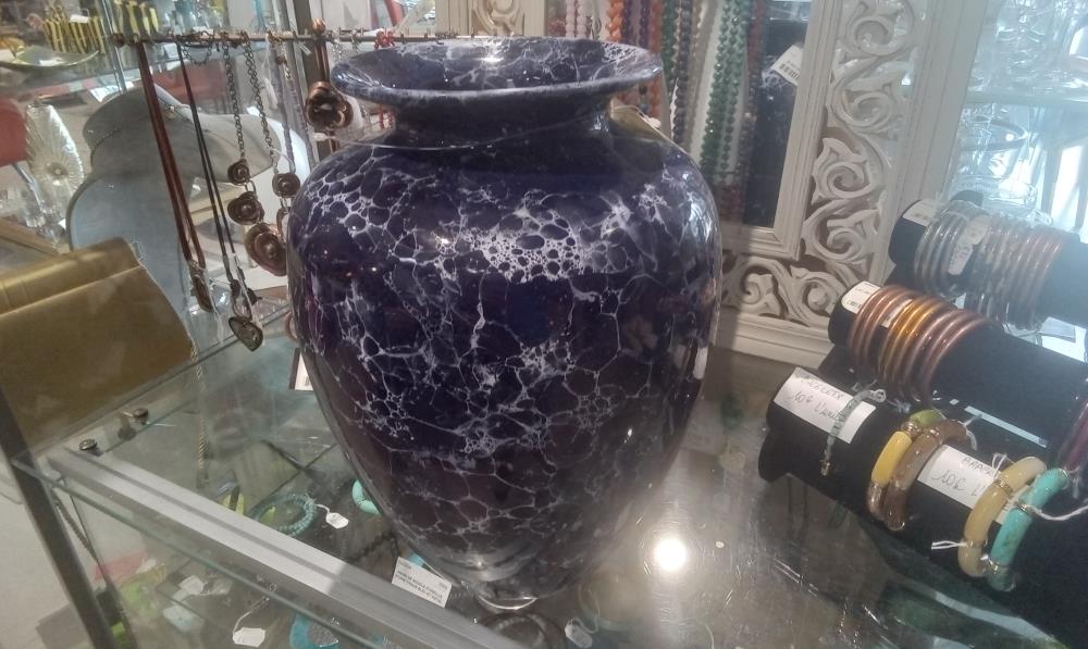 VASE CERAMIQUE BLEU ET BLANC GM