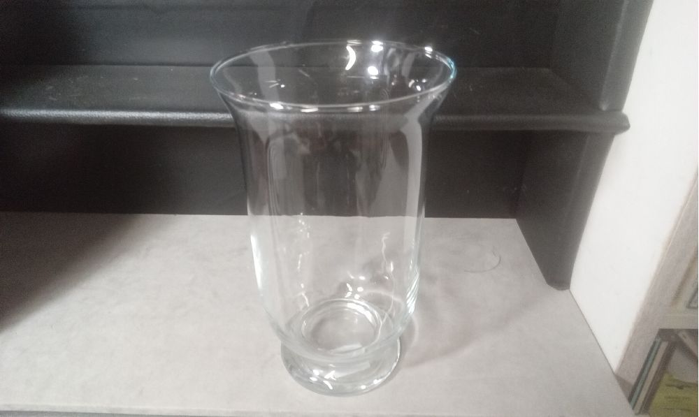 VASE VERRE FUT