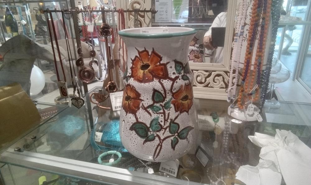 VASE TERRE CUITE VERNISSE DECOR FLORAL