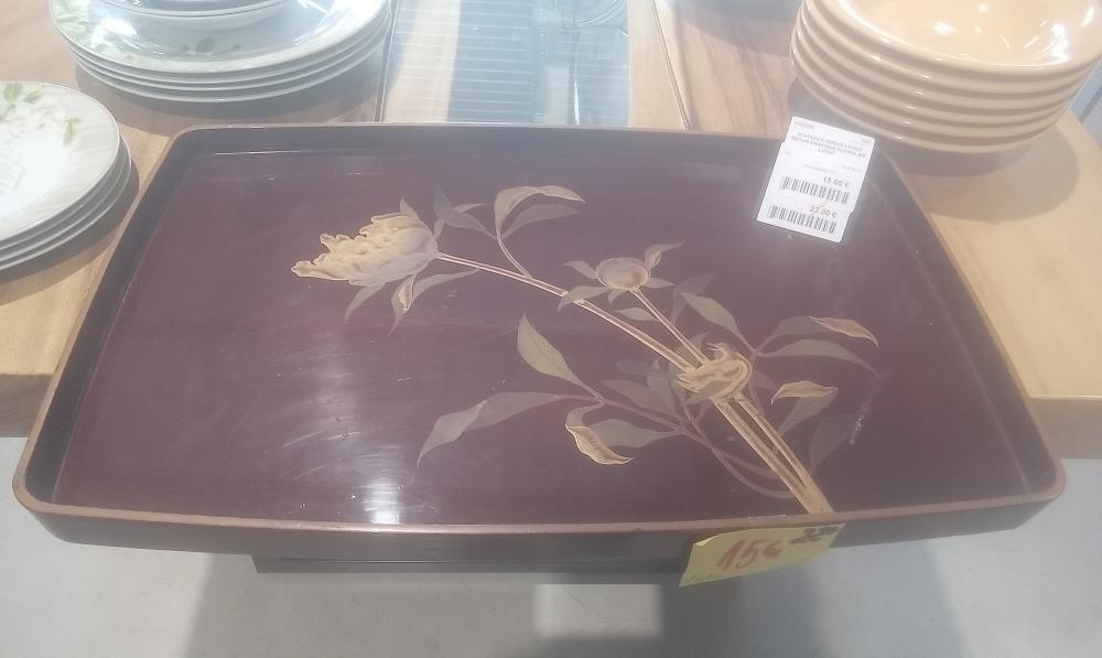 PLATEAU A SERVIR LAQUE DECOR ASIATIQUE FLORAL EN L'ETAT