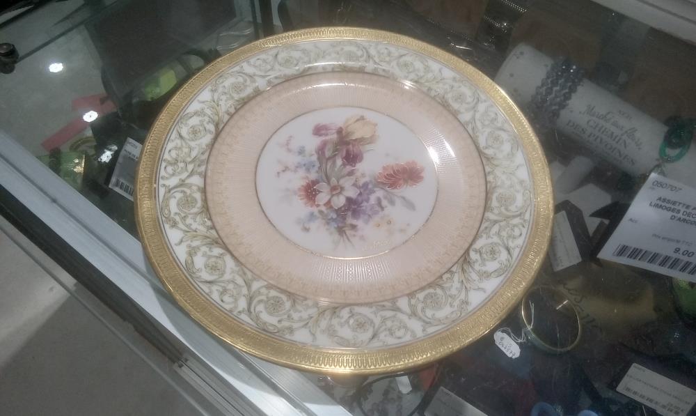 ASSIETTE PORCELAINE LIMOGES DECOR FLORAL D'ARCOUR