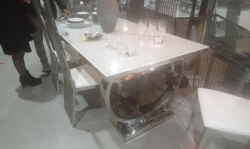 TABLE DESIGN PLATEAU VERRE EN L'ETAT+PIED METAL