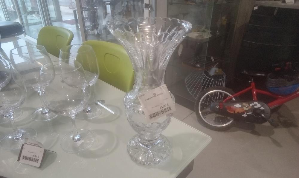 VASE CRISTAL CISELE