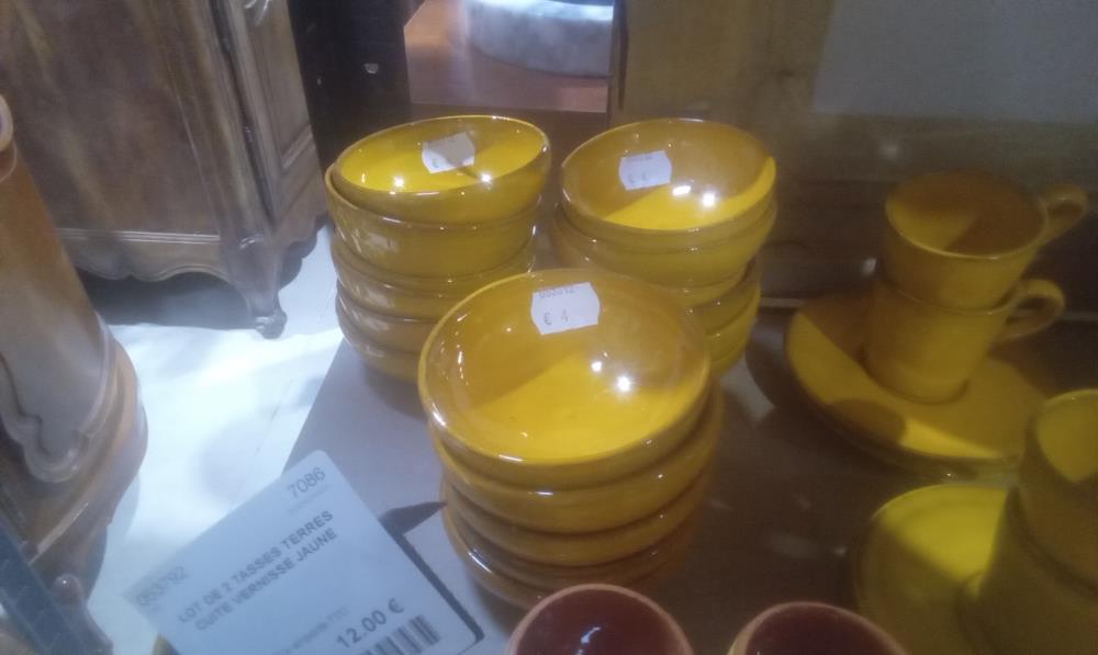 RAVIER TERRE CUITE JAUNE VERNISSE GM