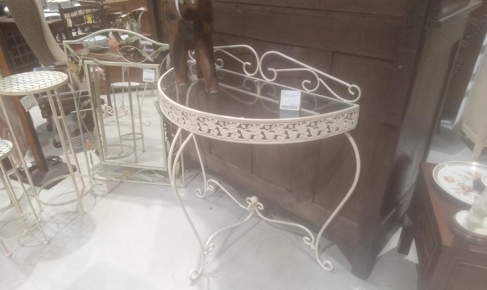 CONSOLE METAL FRISE FLORAL +PLATEAU VERRE