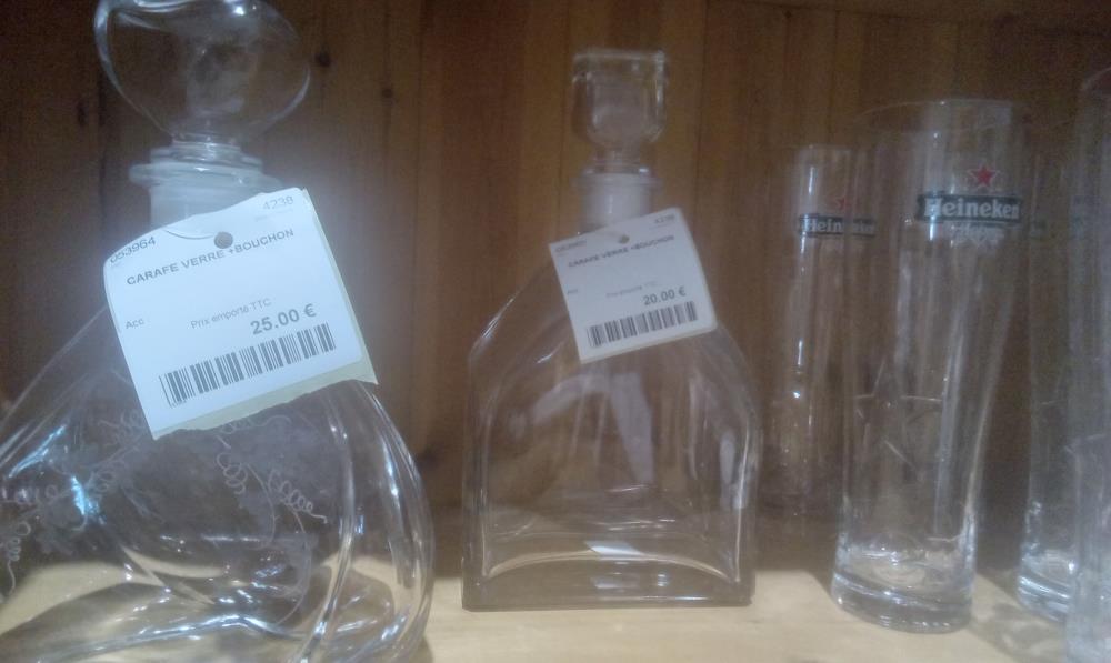 CARAFE VERRE +BOUCHON