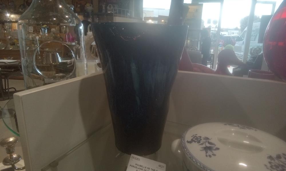 VASE CERAMIQUE STYLE VALLAURIS FOND BLEU