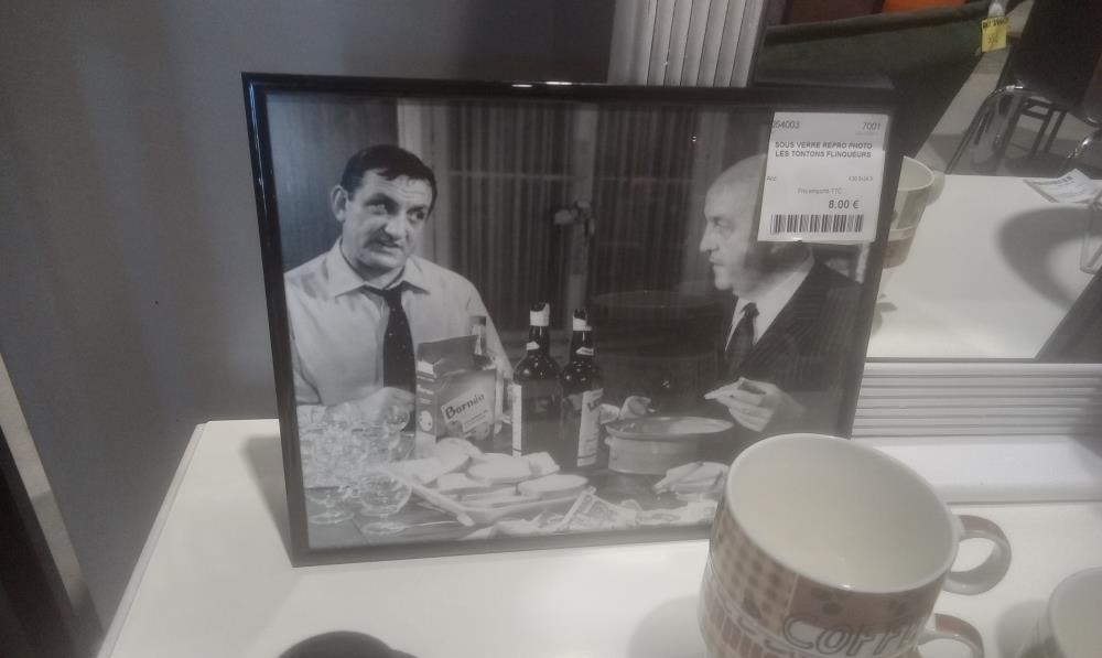 SOUS VERRE REPRO PHOTO LES TONTONS FLINGUEURS