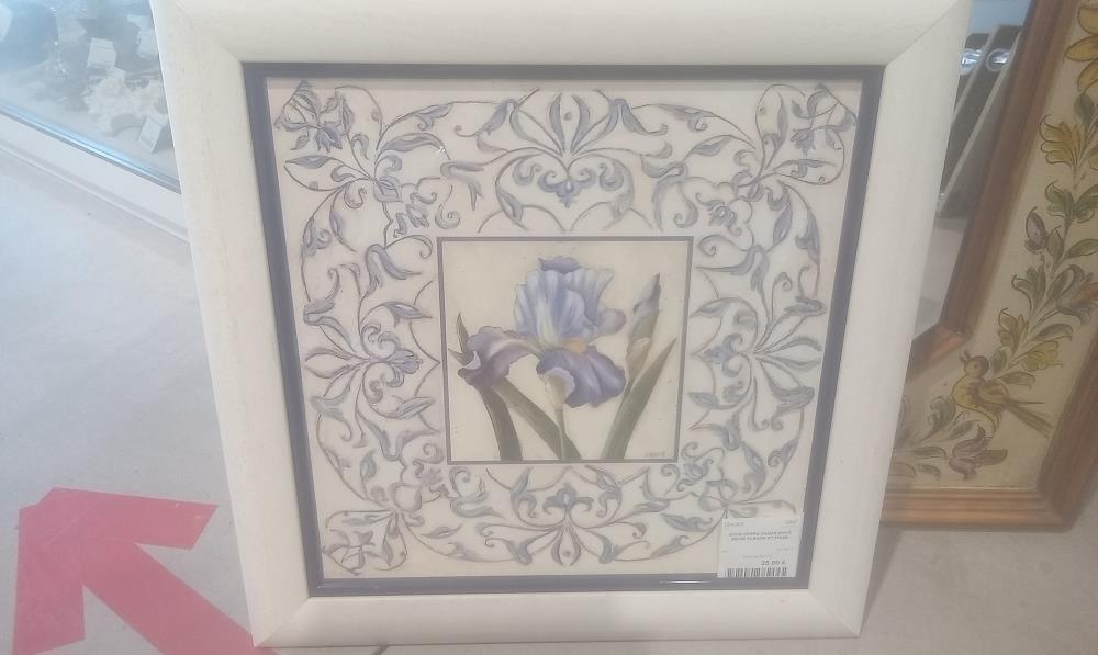 SOUS VERRE CADRE EPAIS BEIGE FLEURS ET FRISE
