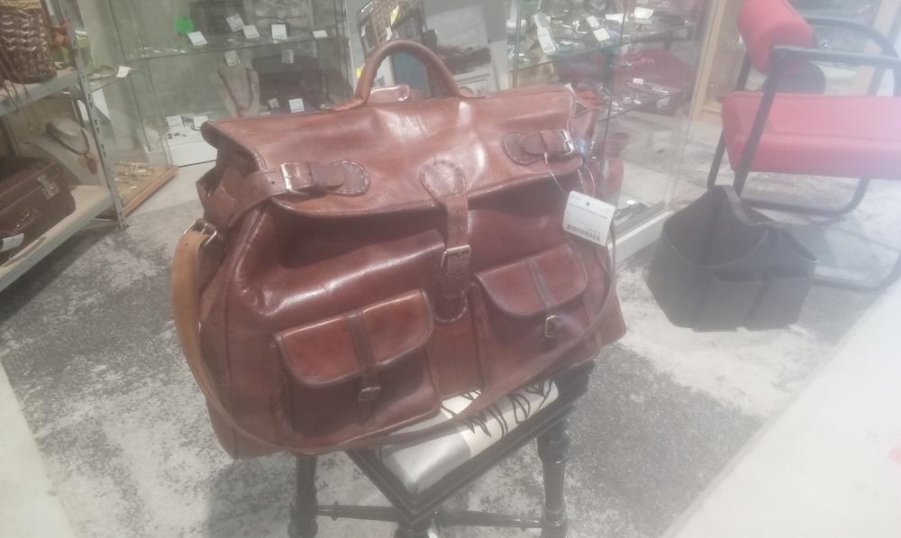 SAC CUIR DE VOYAGE 2 ANSES