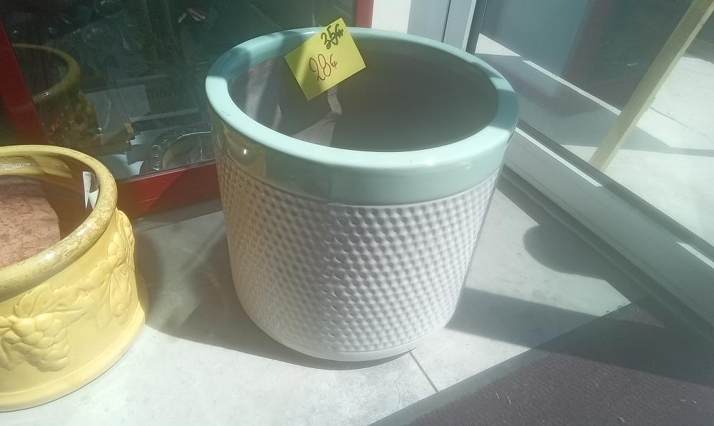 CACHE POT TERRE CUITE VERNISSE 2 COULEURS