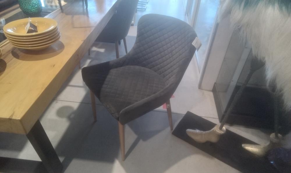 LOT DE 4 CHAISES TISSUS GRIS