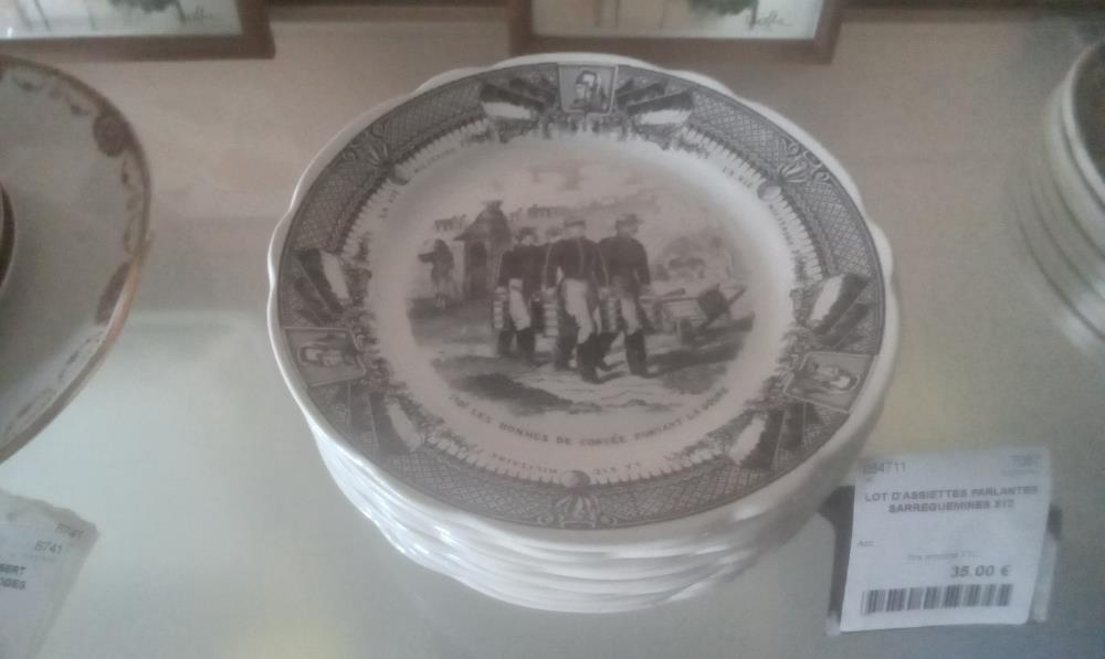 LOT D'ASSIETTES PARLANTES SARREGUEMINES X10