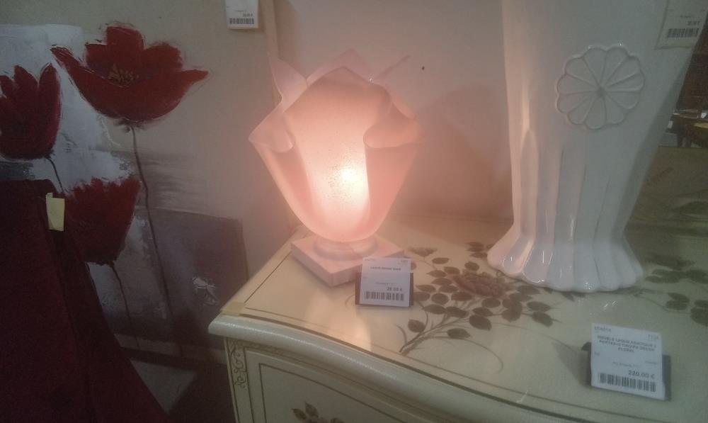 LAMPE RESINE ROSE