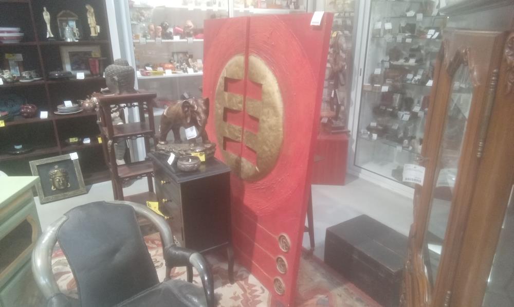 PAIRE DE TABLEAU DECOR ASIATIQUE AVEC DECOR METAL DORE EN RELIEF