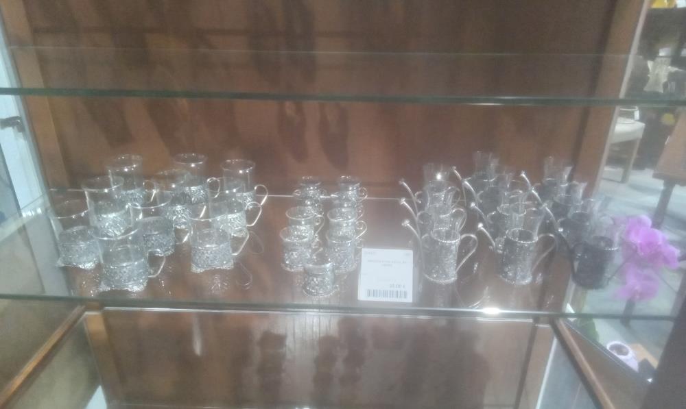 SERVICE A THE METAL ET VERRE