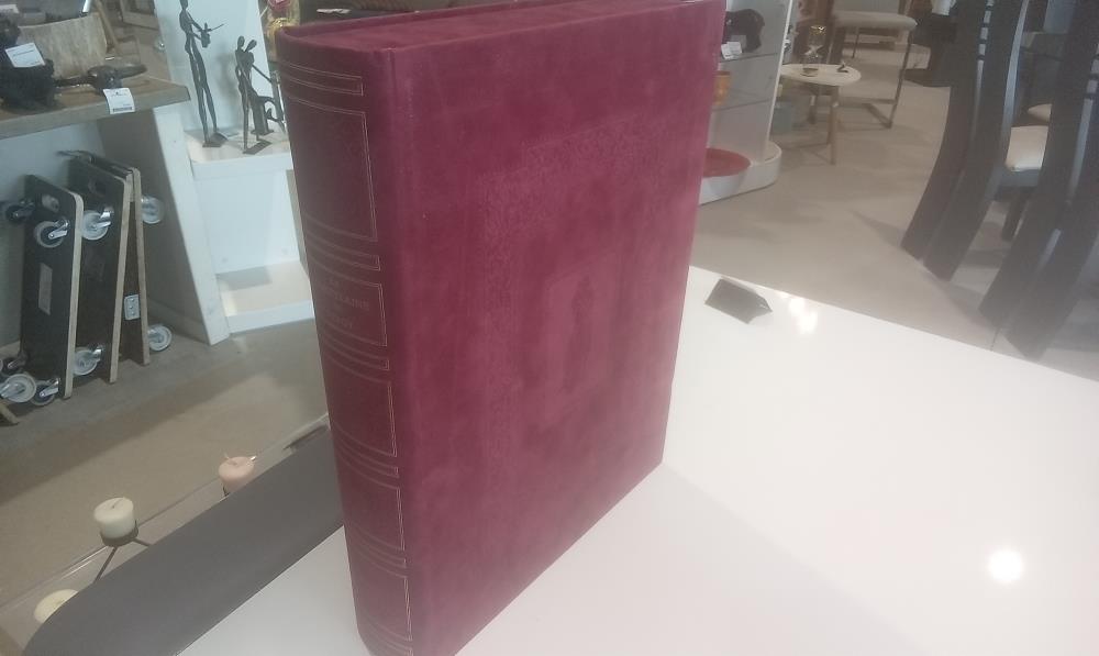 LIVRE LA CHASTELAINE DE VERGY ILLU JEAN GRASSI EDI ARTS ET COULEURS