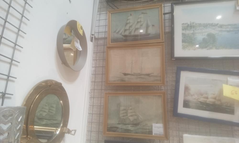 LOT DE 3 SOUS VERRE CADRE DORE SCENE BATEAU EN L'ETAT