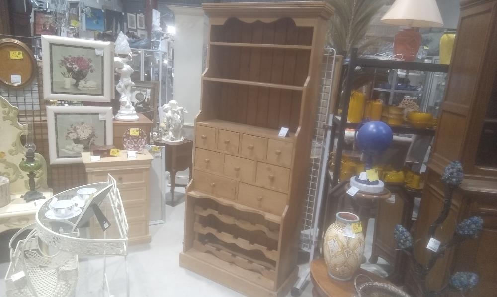 MEUBLE BAR PIN MIEL+RANGE BOUTEILLE+ 6TIROIRS
