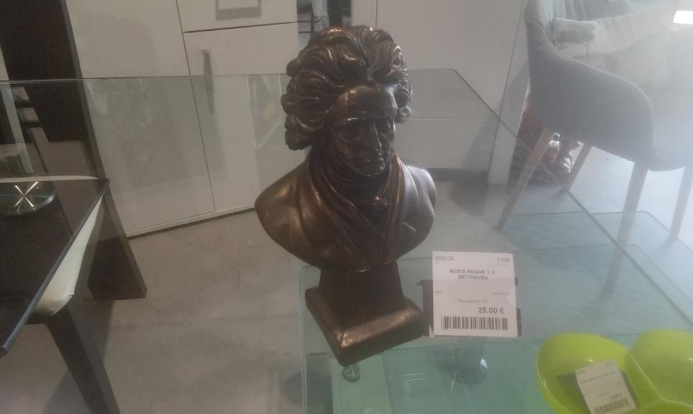 BUSTE RESINE  L.V. BETTHOVEN