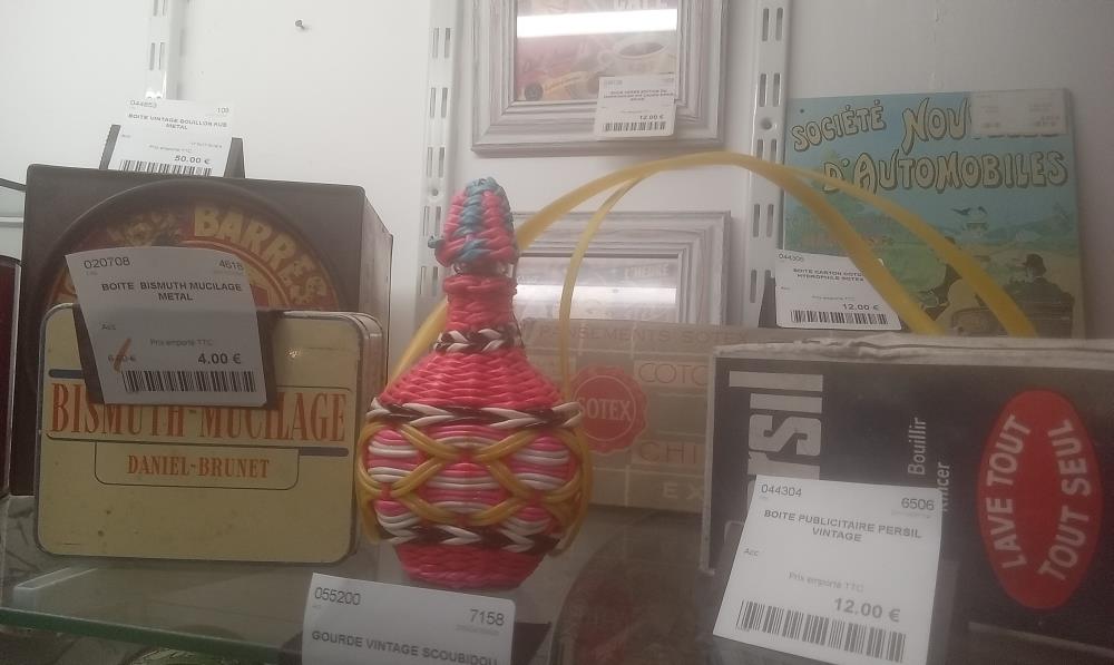 GOURDE VINTAGE SCOUBIDOU