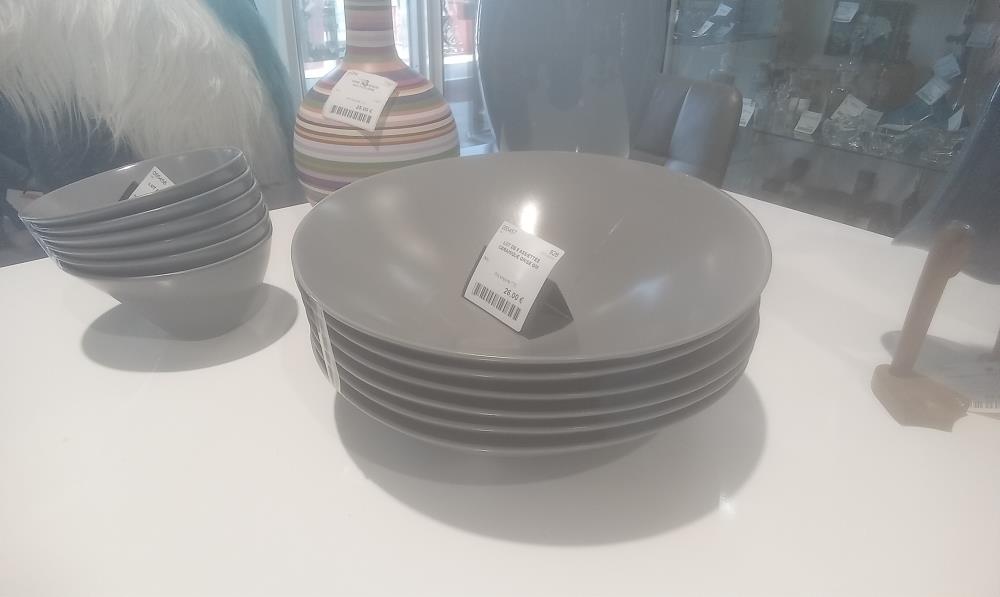 LOT DE 6 ASSIETTES CERAMIQUE GRISE GM