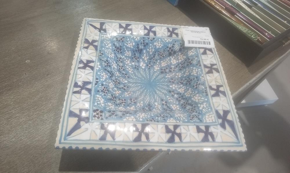 PLAT CERAMIQUE CREUX DECOR BLEU