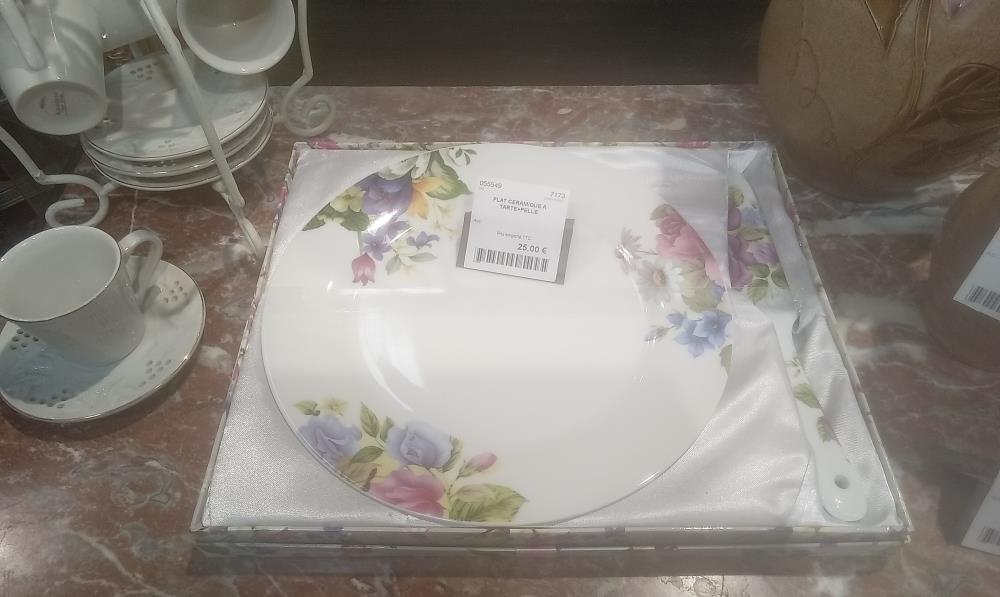 PLAT CERAMIQUE A TARTE+PELLE