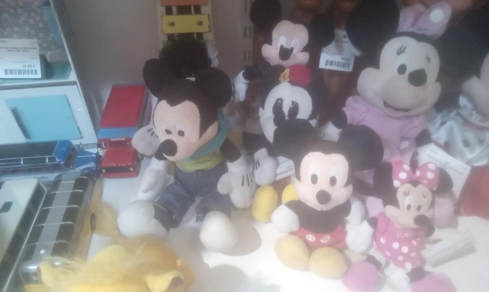 FIGURINE DISNEY MICKEY OU MINNIE PM