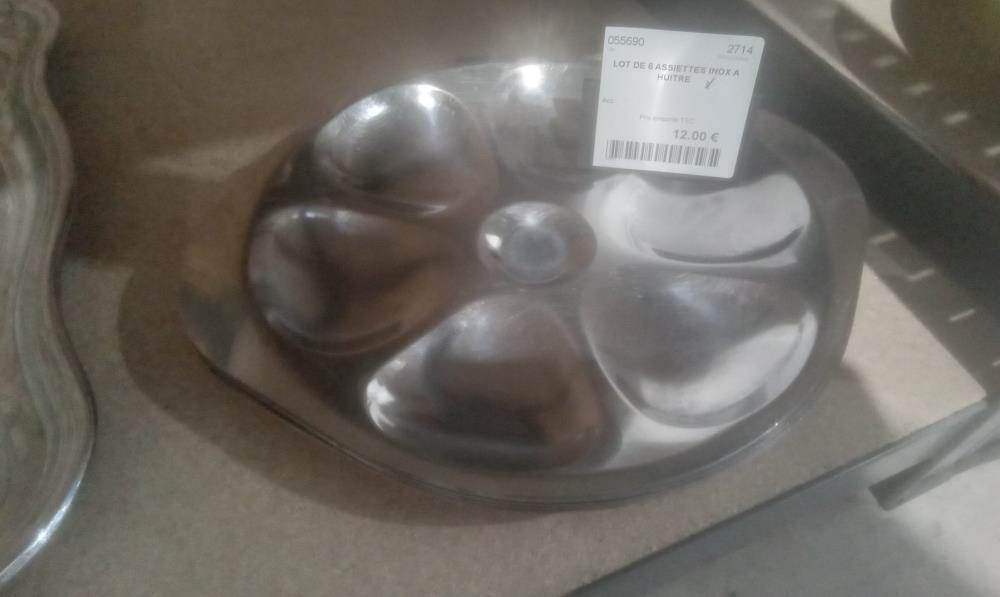 LOT DE 6 ASSIETTES INOX A HUITRE
