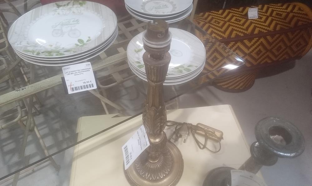 PIED DE LAMPE BRONZE SANS ABAJOUR