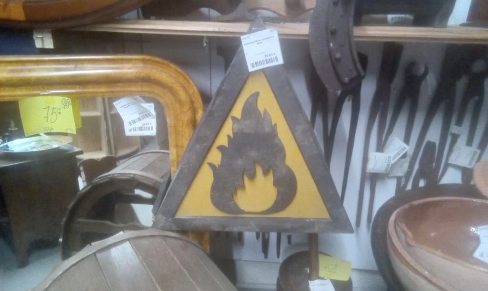 PANNEAU METAL DANGER DE FEUX